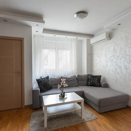 Apartment Angelo Belgrade Exterior photo