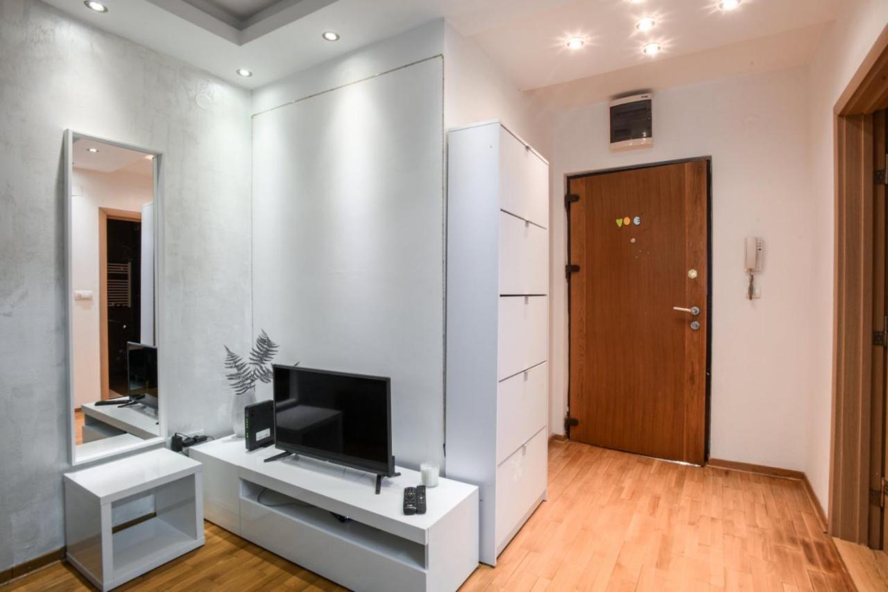 Angelo Apartment